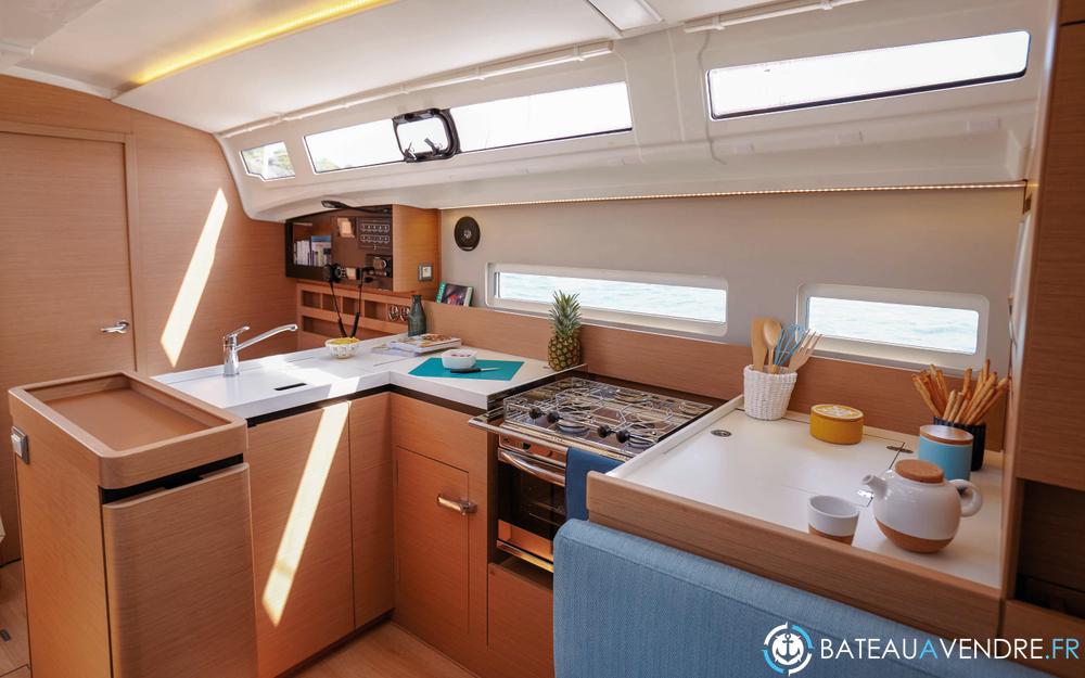 Jeanneau Sun Odyssey 410 interieur photo 5