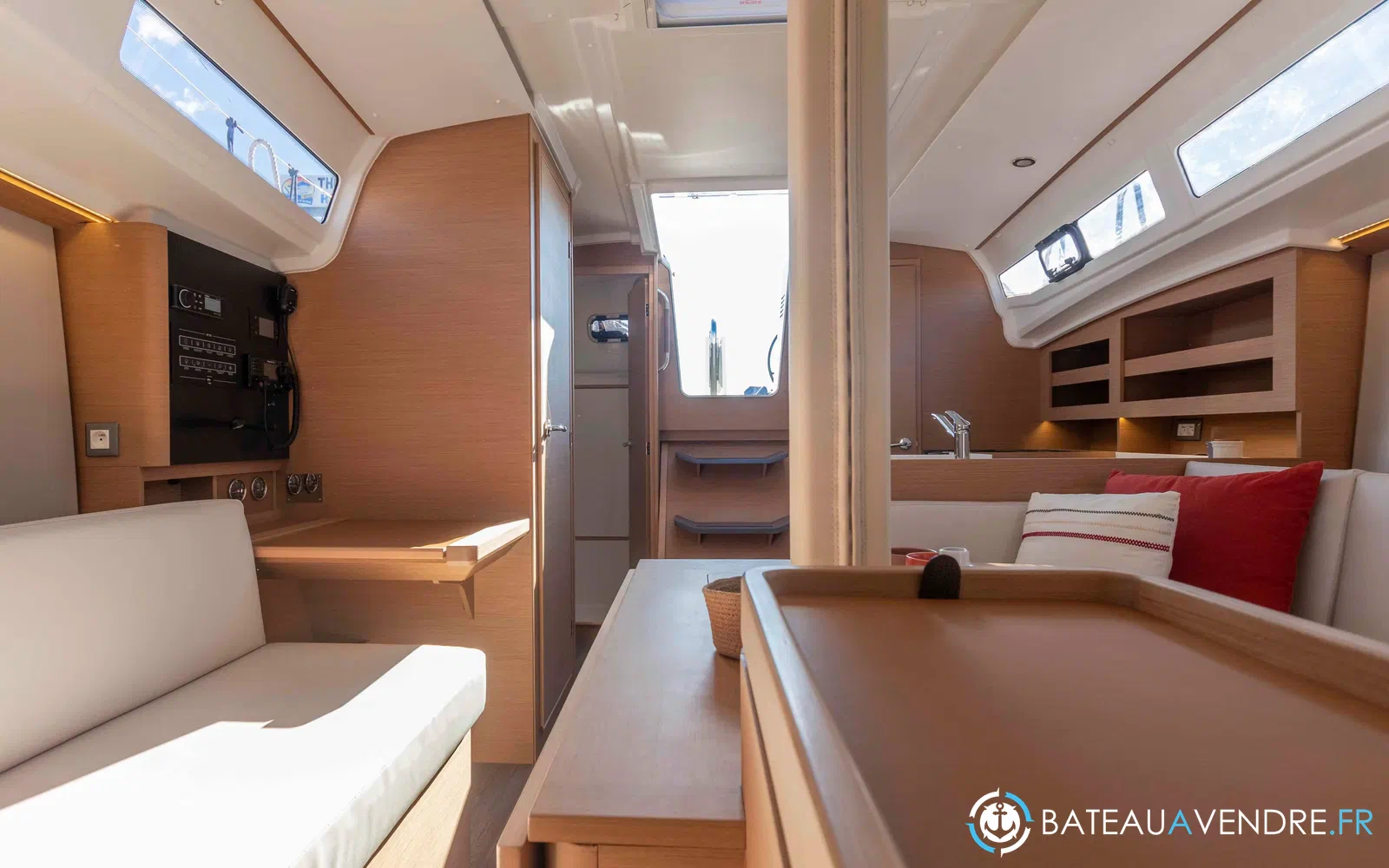 slider 6 Jeanneau Sun Odyssey 380