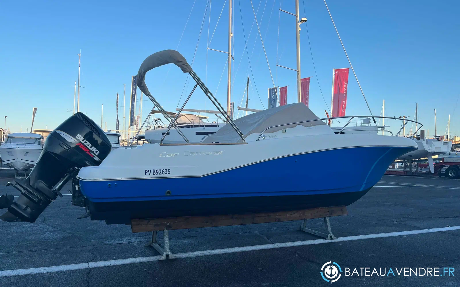 slider 12 Jeanneau Cap Camarat 755 WA