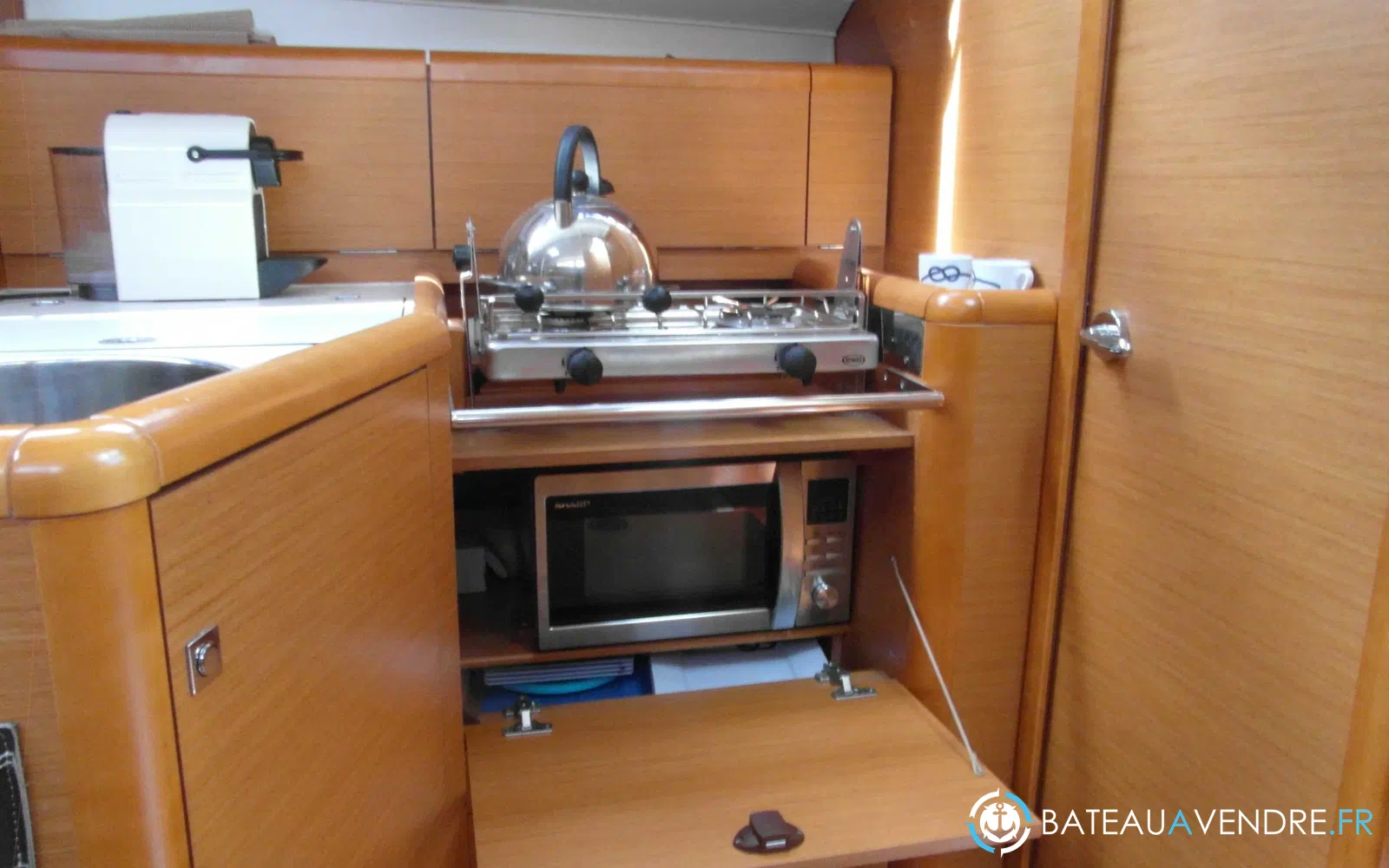 slider 9 Jeanneau Sun Odyssey 33 i