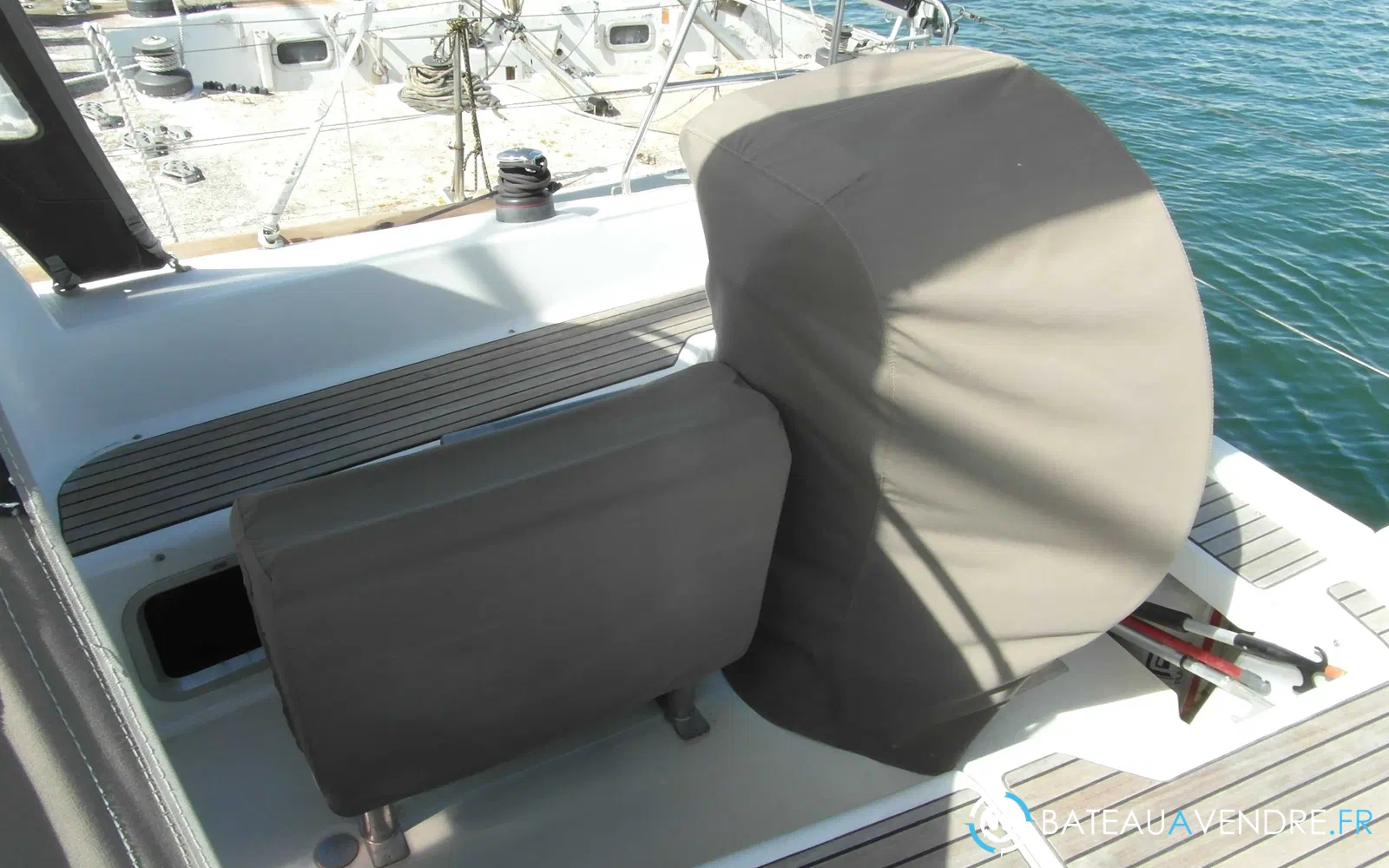 slider 3 Jeanneau Sun Odyssey 33 i