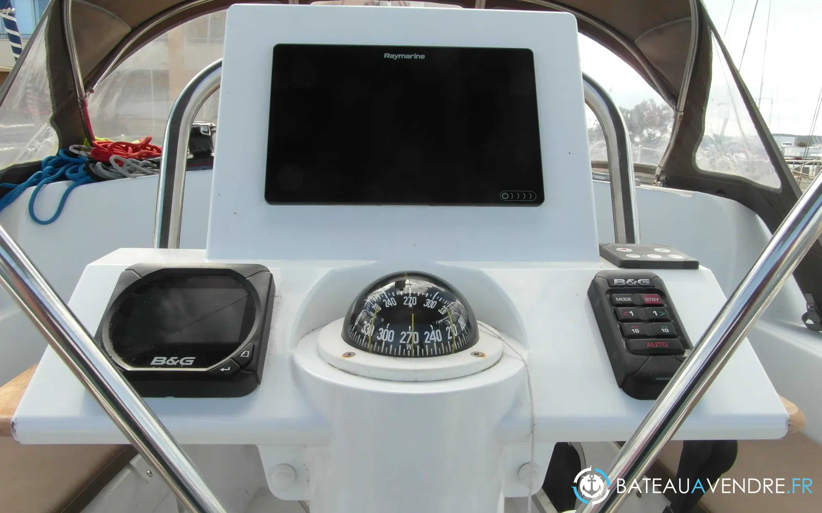 slider 4 Jeanneau Sun Odyssey 33 i
