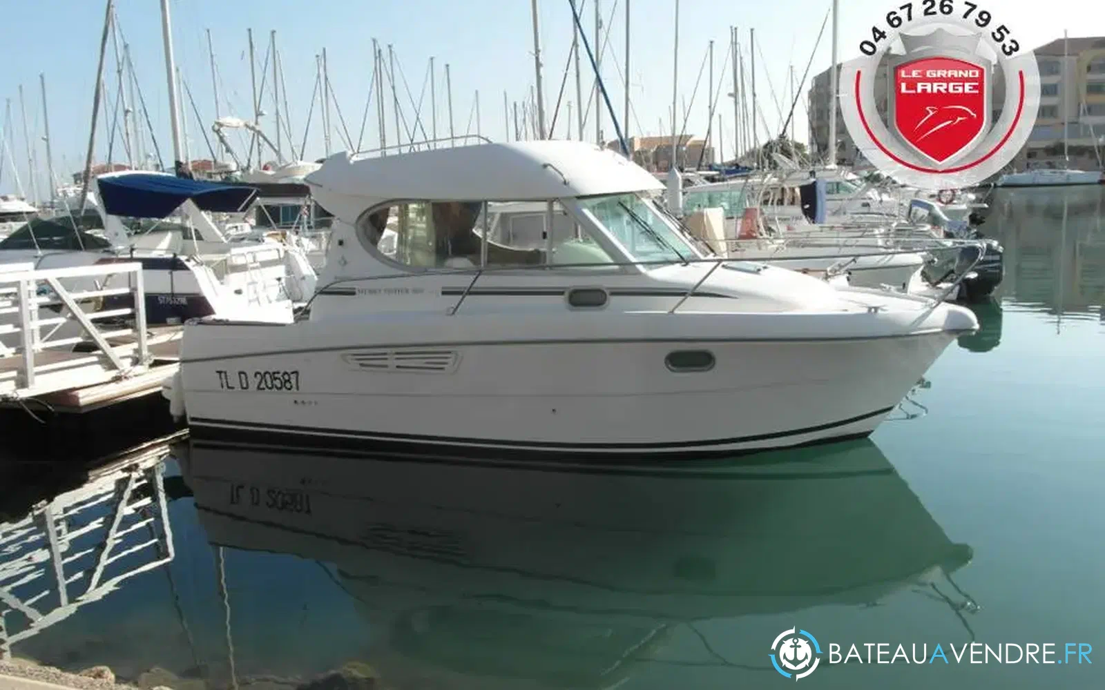 slider 0 Jeanneau Merry Fisher 805