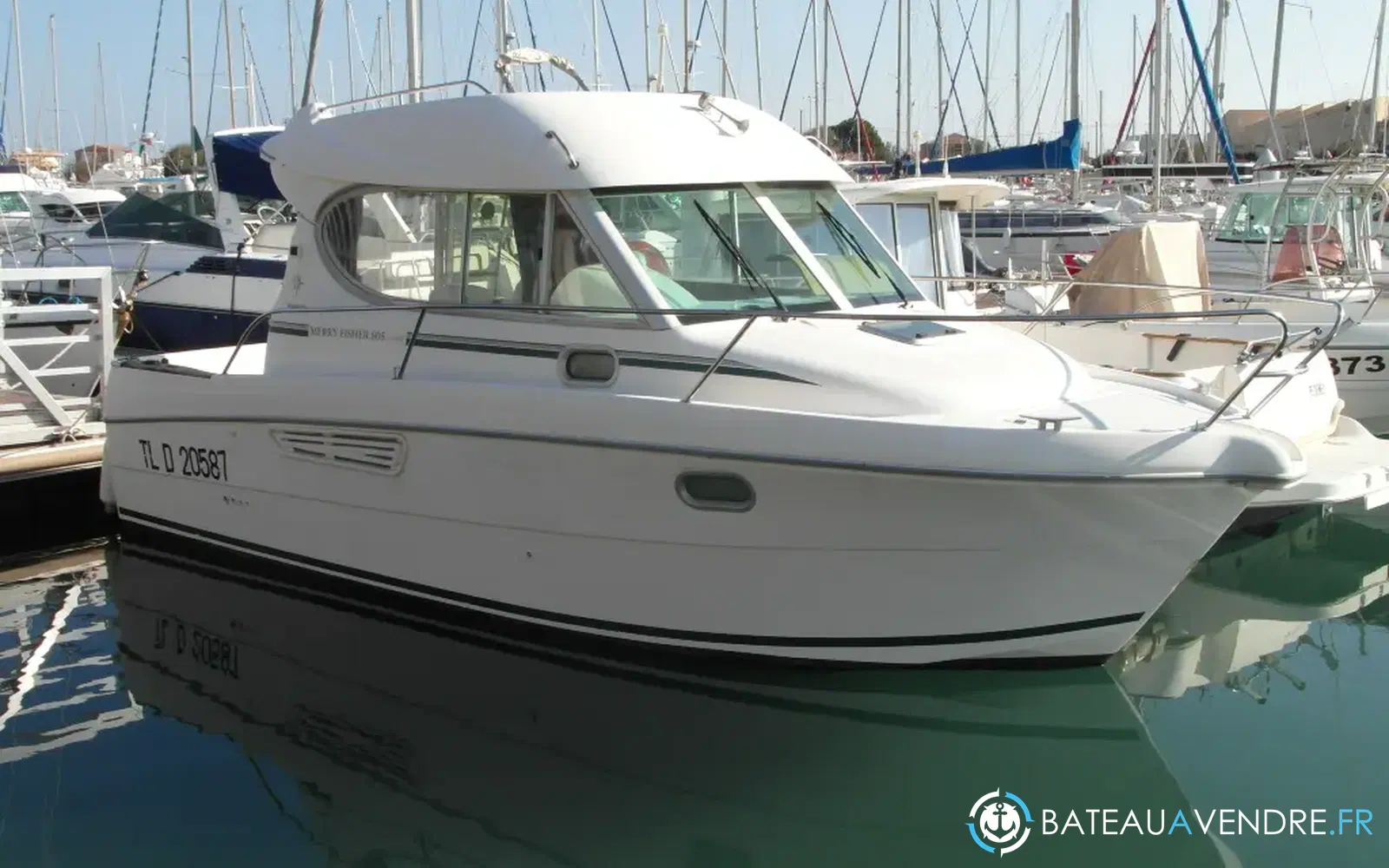 slider 18 Jeanneau Merry Fisher 805
