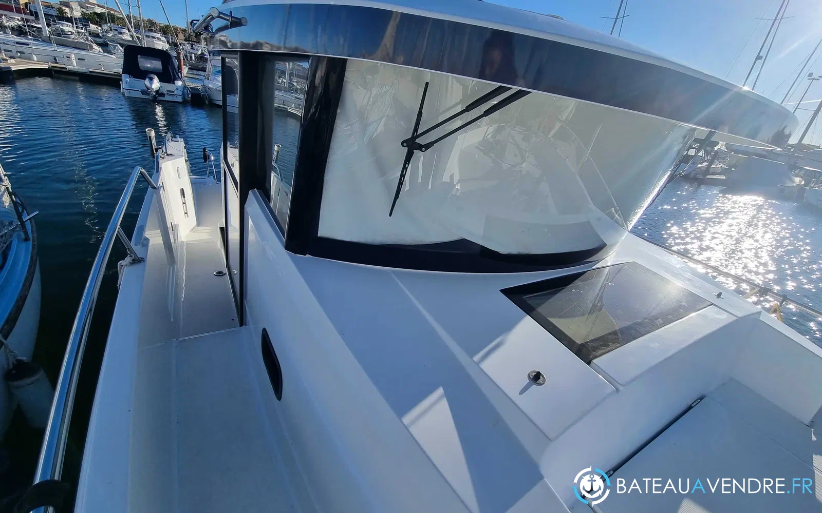 slider 2 Jeanneau Merry Fisher 895 Sport