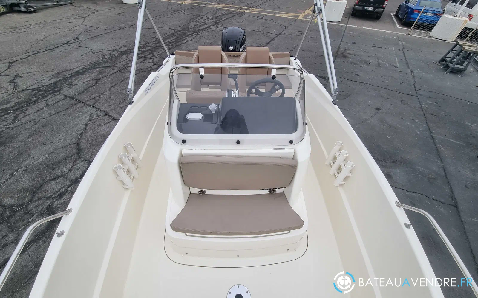 slider 8 Quicksilver Activ 555 Open