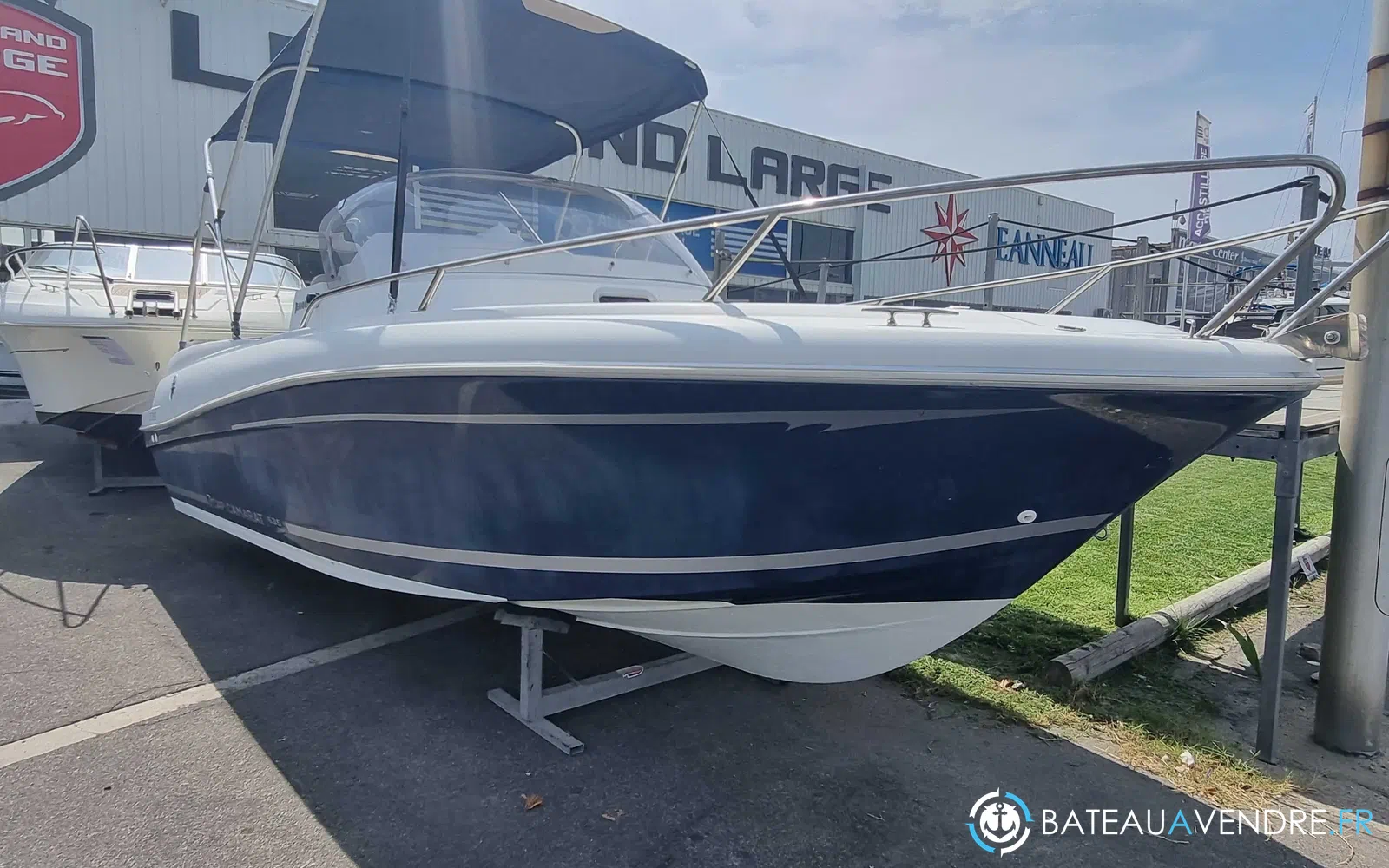 slider 1 Jeanneau Cap Camarat 635 WA