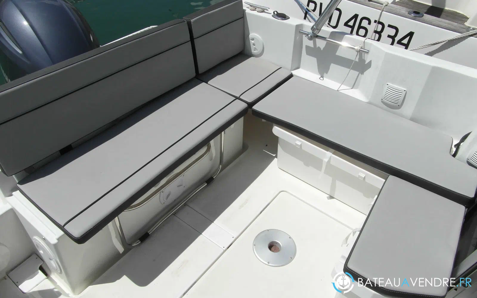 slider 1 Jeanneau Merry Fisher 695 Serie 2