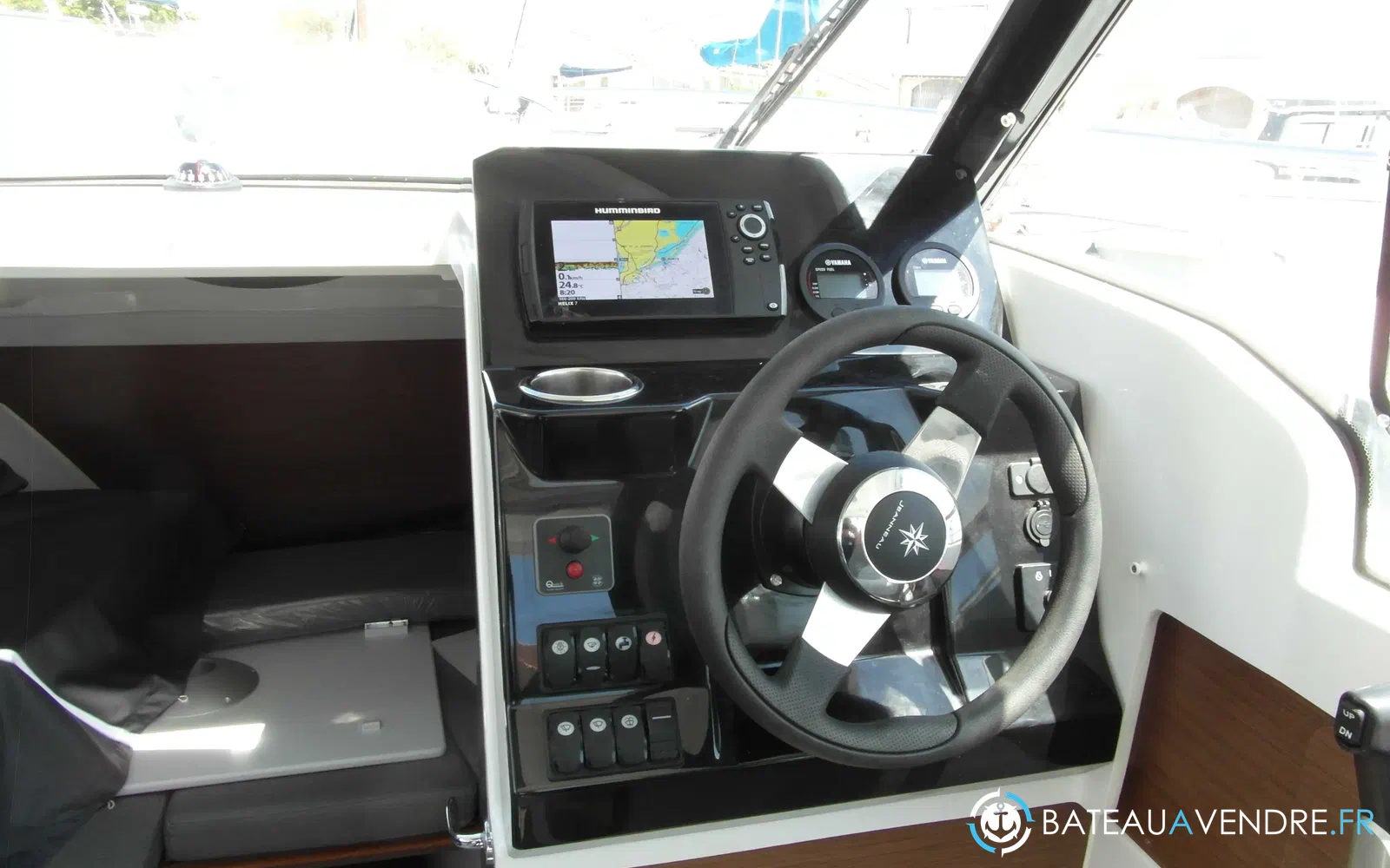 slider 5 Jeanneau Merry Fisher 695 Serie 2