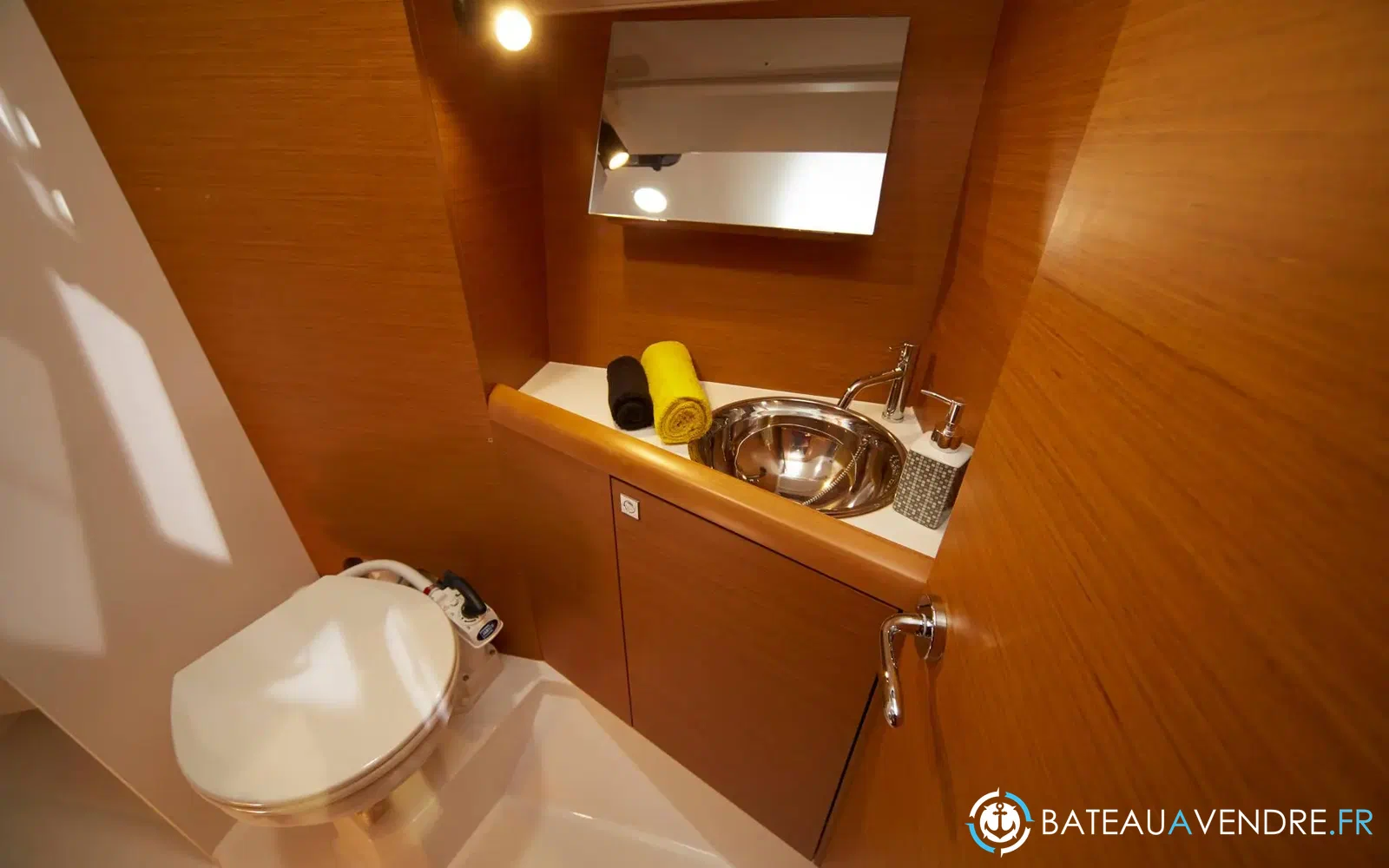 slider 13 Jeanneau Sun Odyssey 349