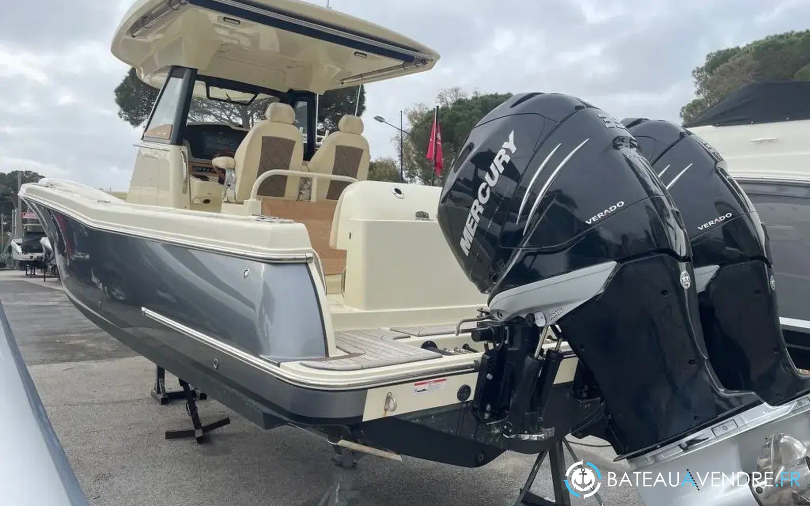 slider 2 Chris Craft Catalina 30
