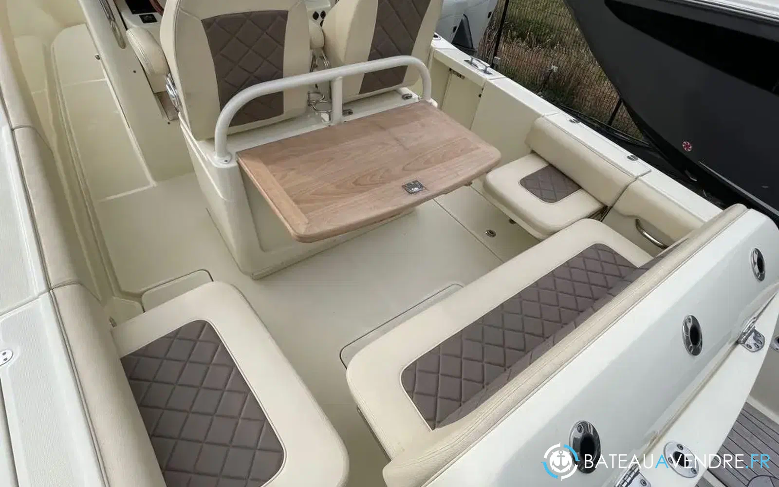 slider 4 Chris Craft Catalina 30
