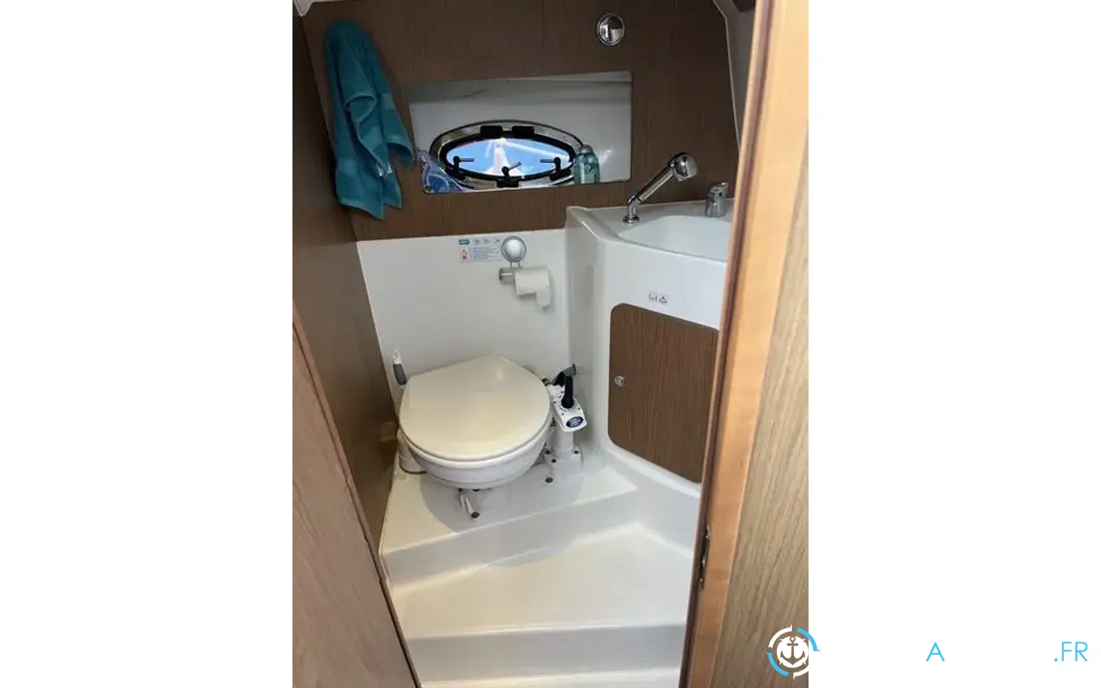 slider 3 Beneteau Antares 8.80
