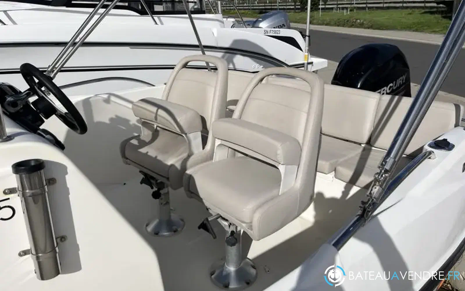 slider 3 Quicksilver Activ 555 Open