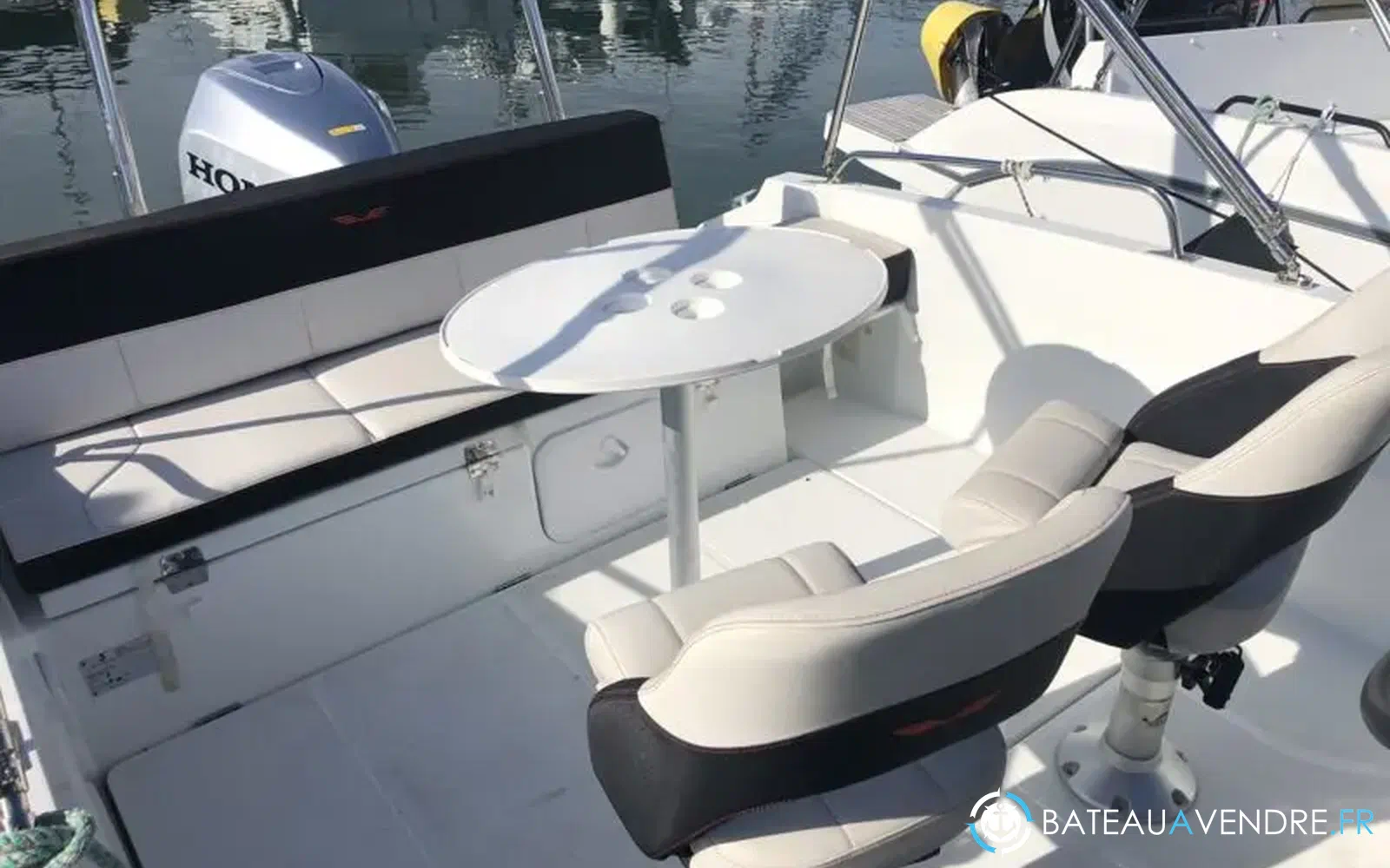 slider 3 Beneteau Flyer 6.6 SPACEdeck