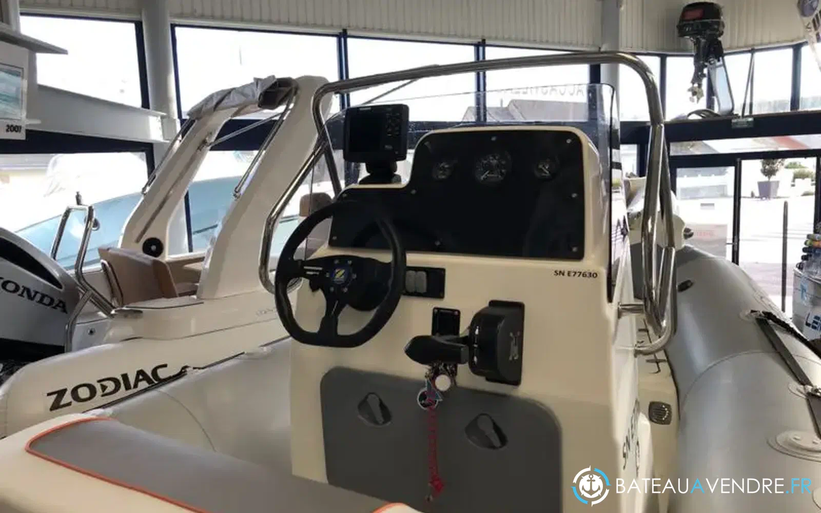 slider 8 Zodiac Pro Open 550