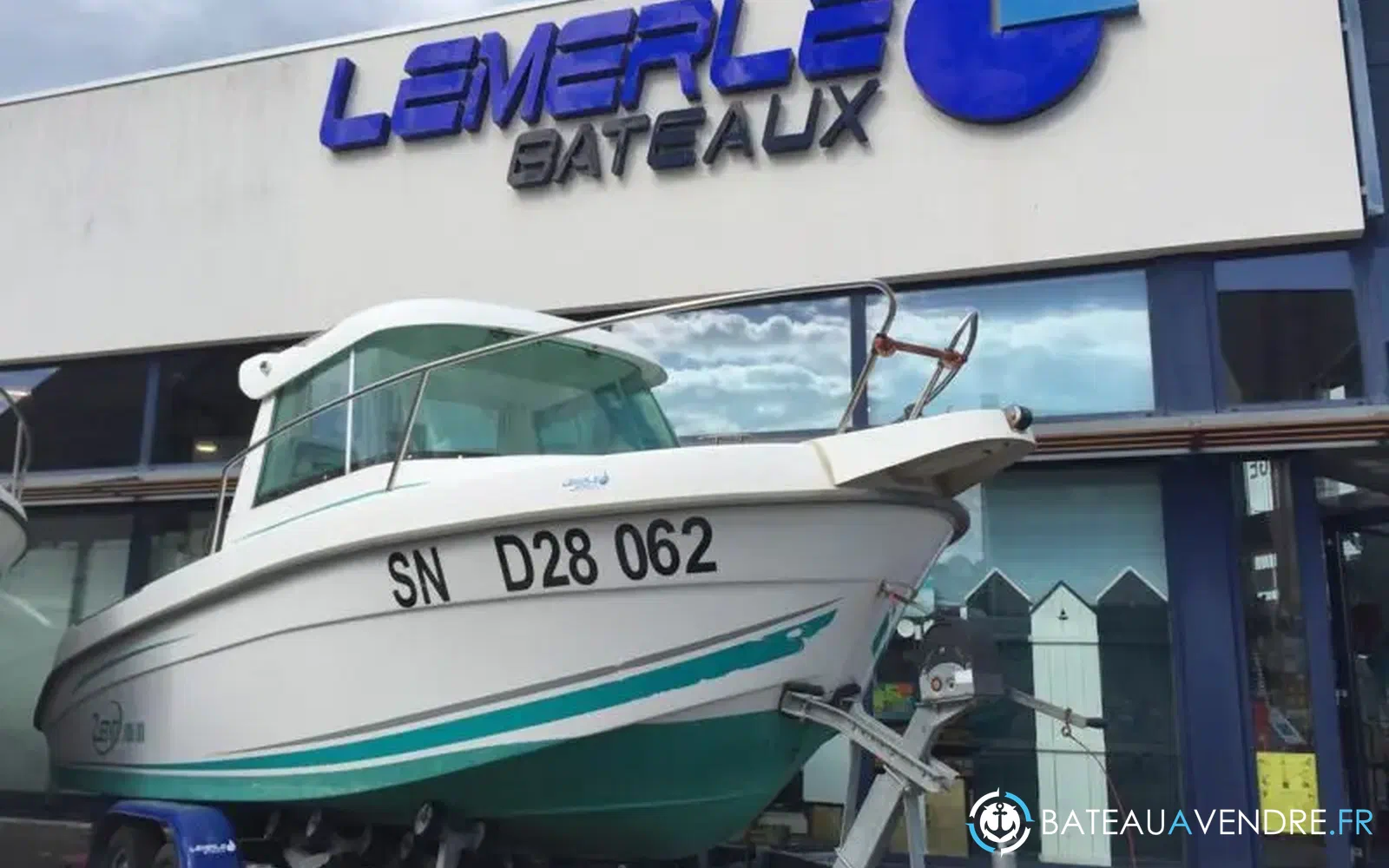 slider 0 Jeanneau Merry Fisher 605