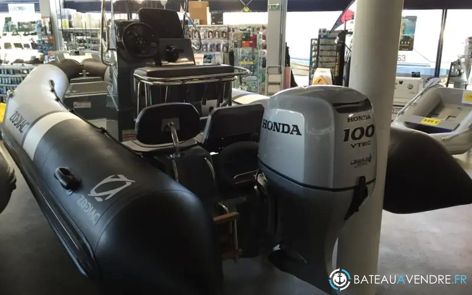 slider 1 Zodiac Pro Open 550