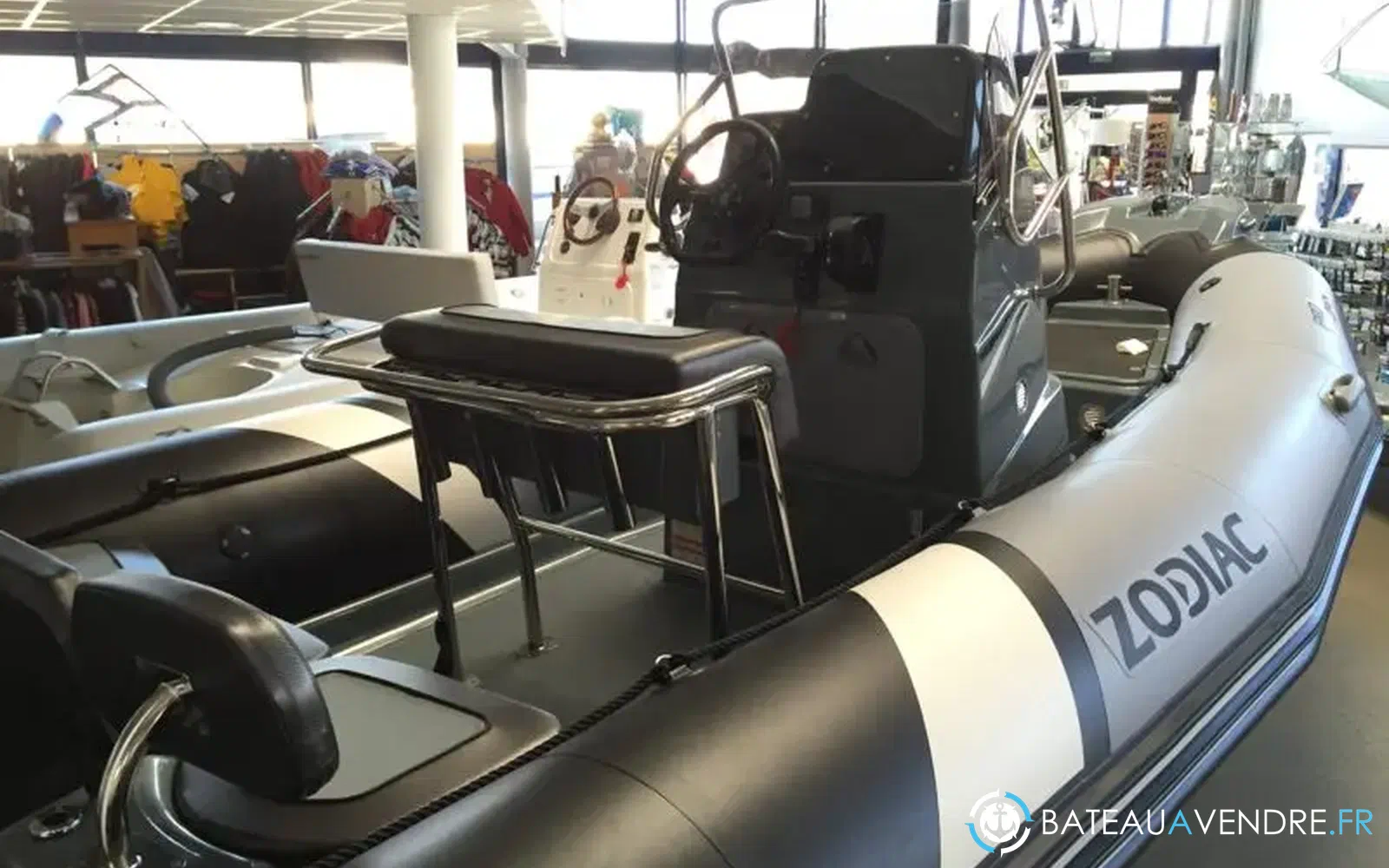 slider 3 Zodiac Pro Open 550