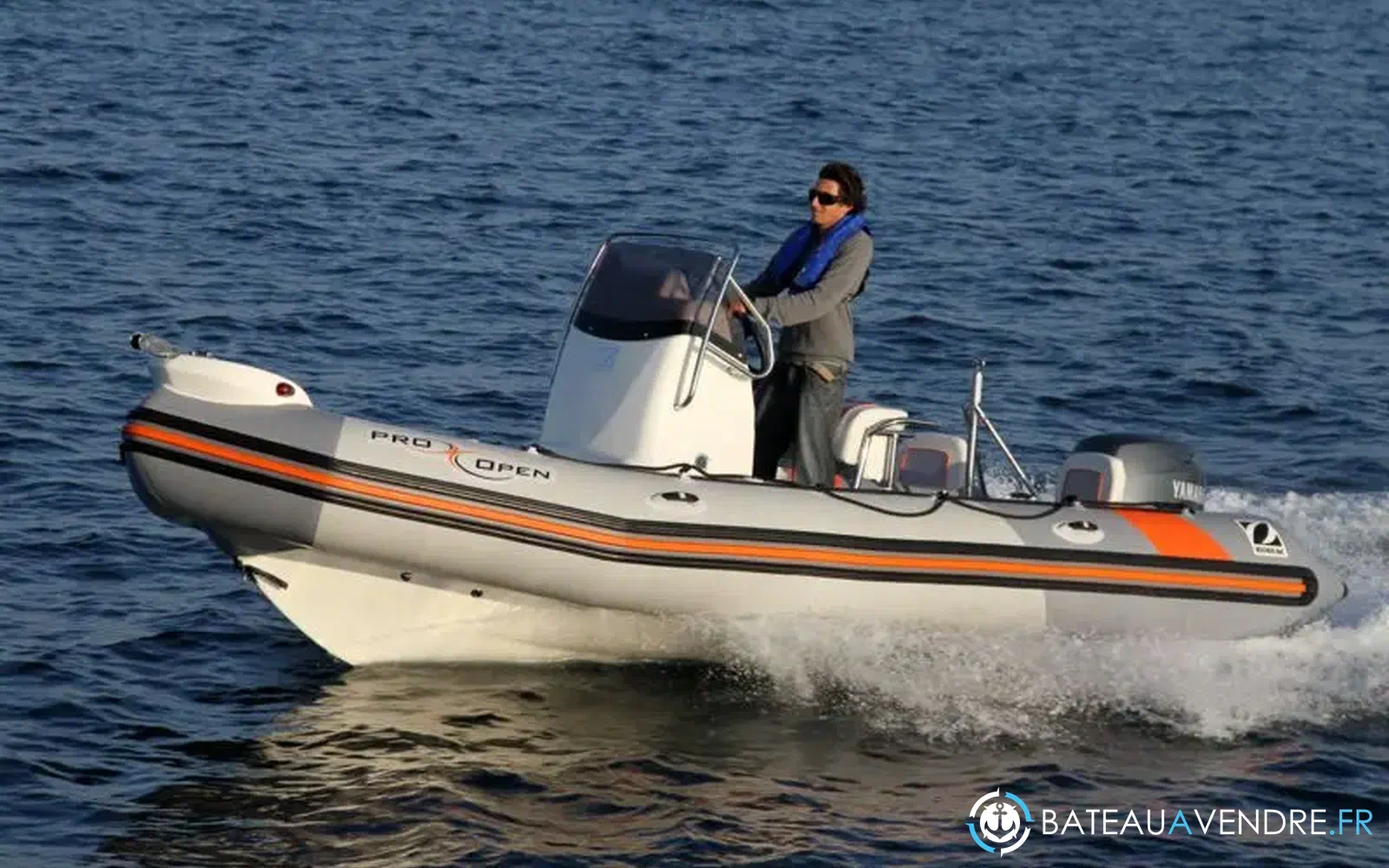 slider 8 Zodiac Pro Open 550