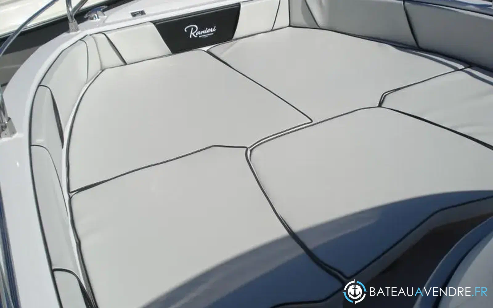slider 6 Ranieri Voyager 21 S