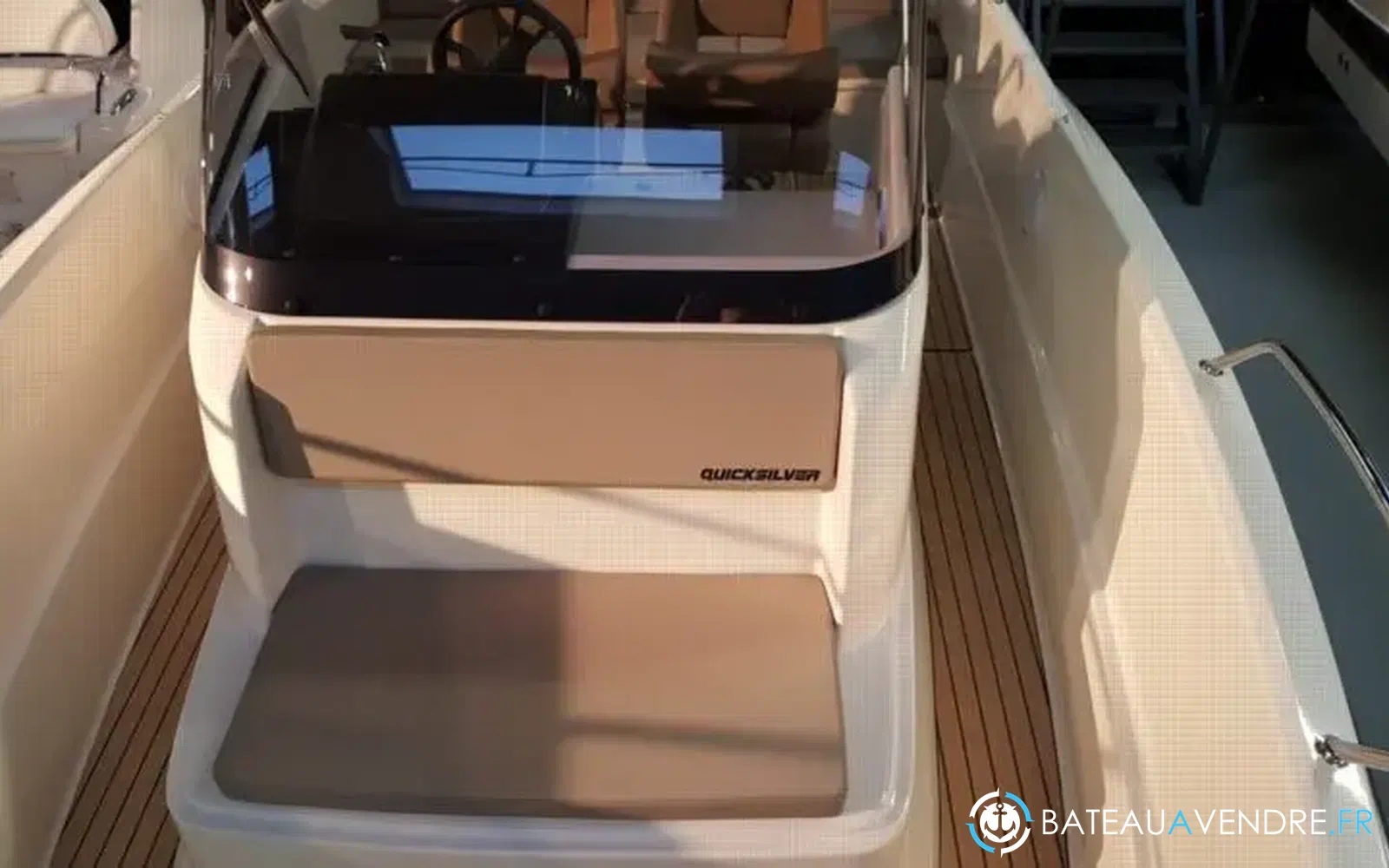 slider 2 Quicksilver 675 Open
