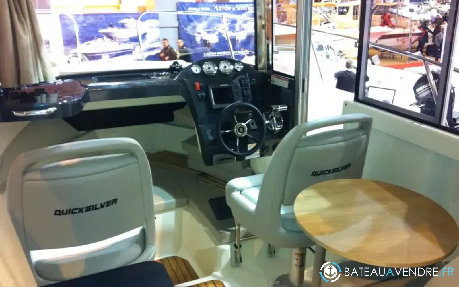 slider 5 Quicksilver 755 Pilothouse