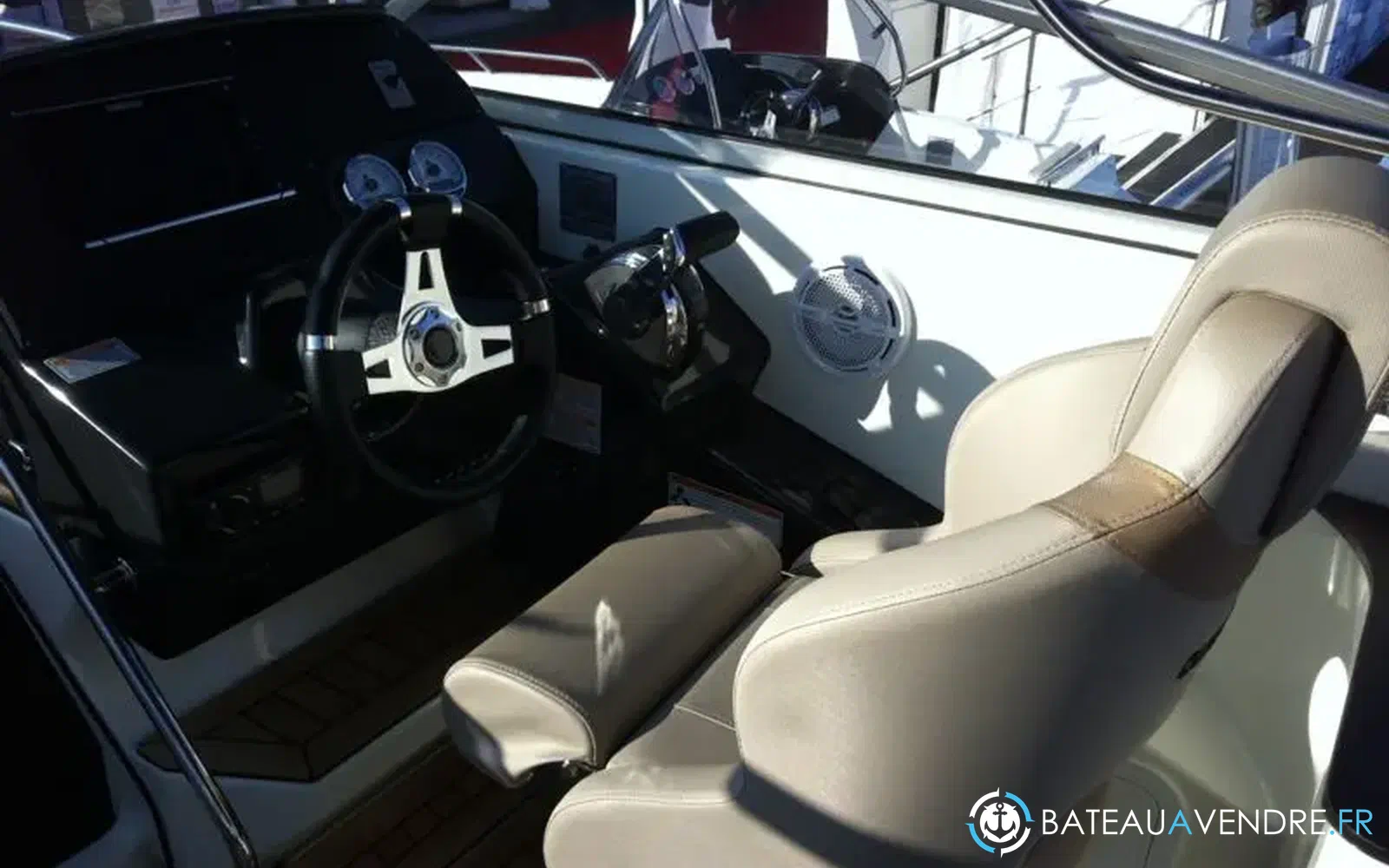 slider 6 Quicksilver Activ 805 Cruiser