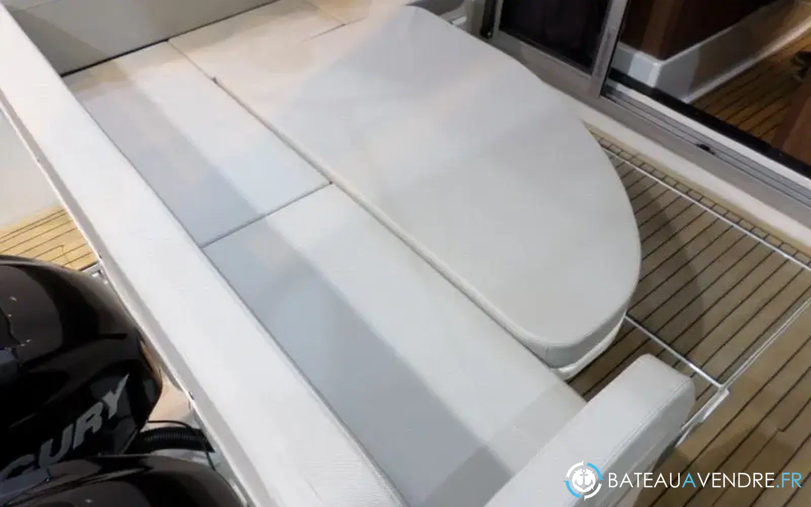 slider 8 Quicksilver 855 Cruiser