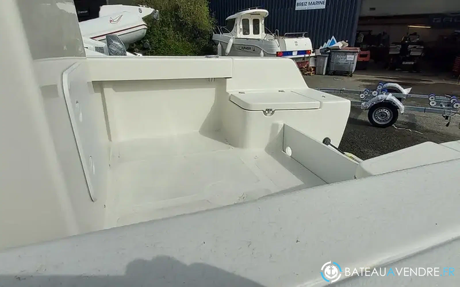 slider 7 Acroplast Albacore