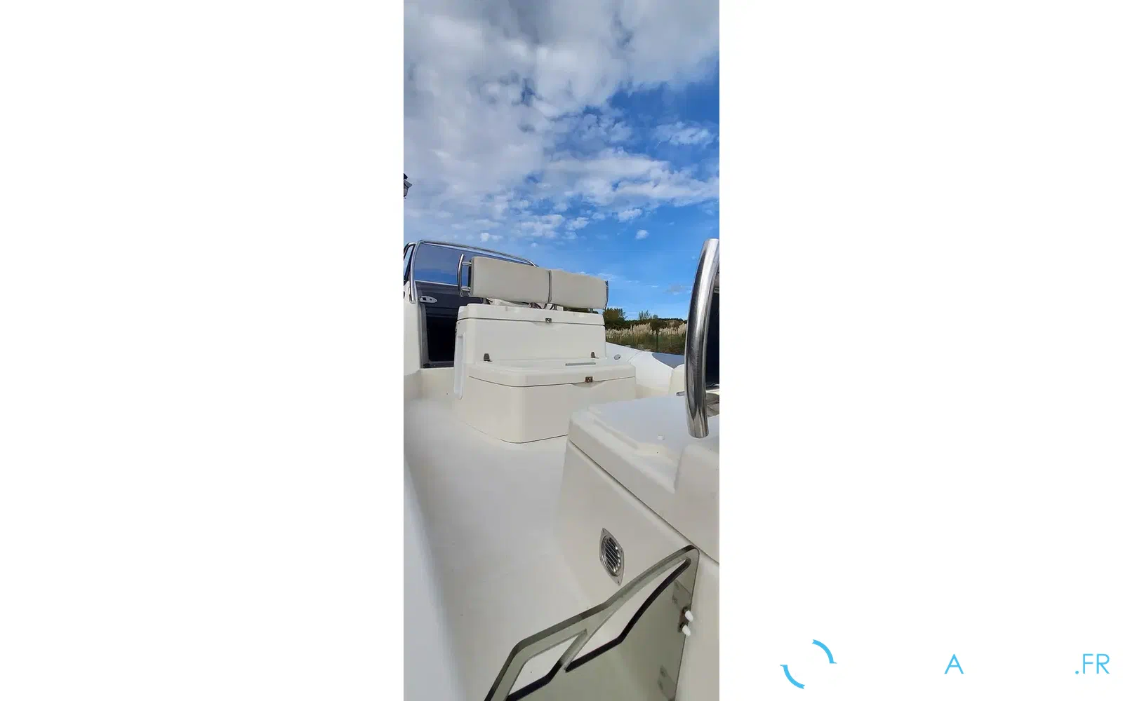 slider 2 Zodiac N-ZO 700 Cabin