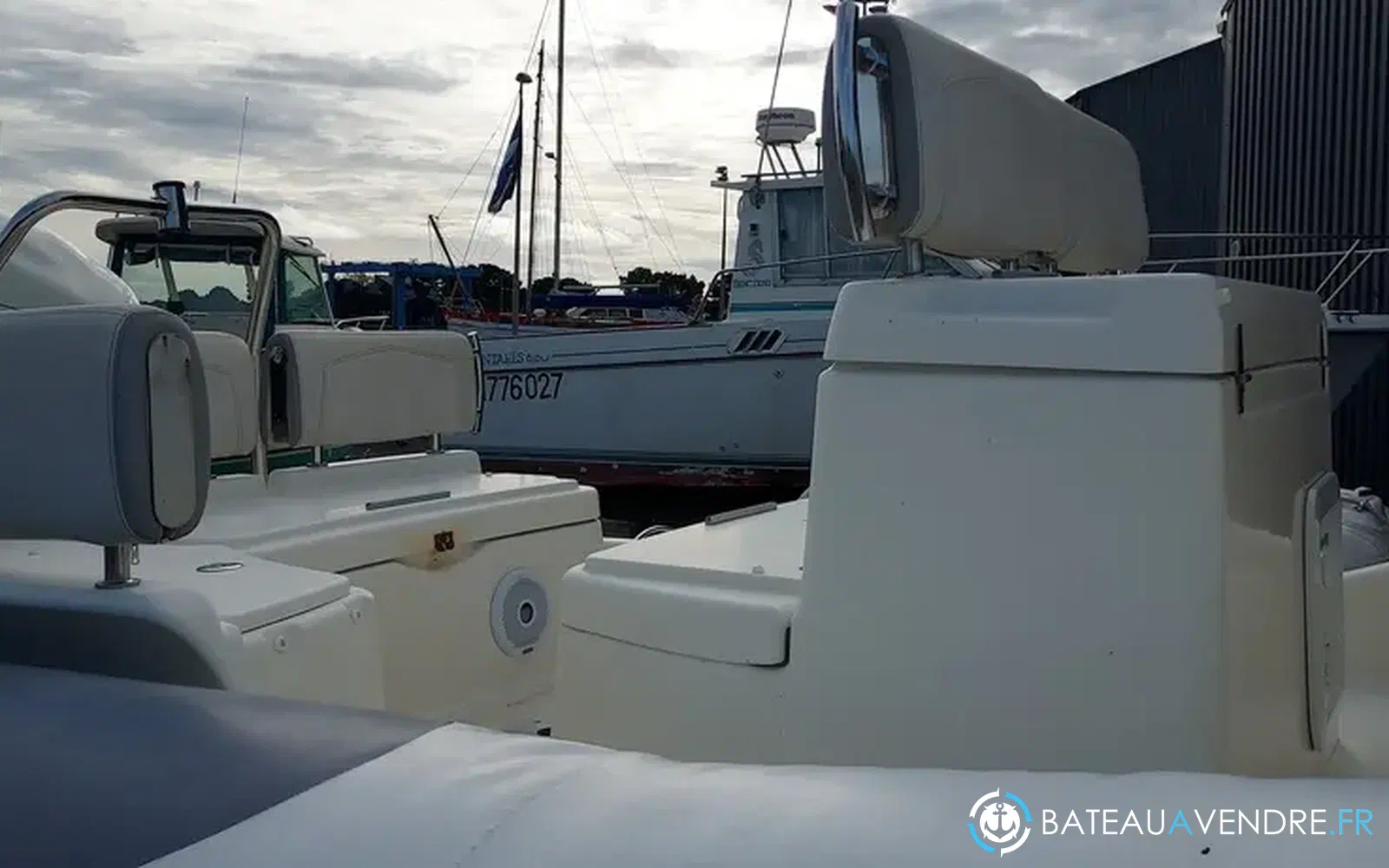 slider 3 Zodiac N-ZO 700 Cabin