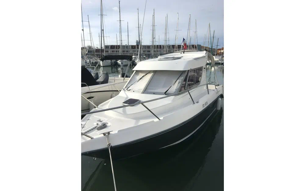 B2 MarineCap Ferret 720