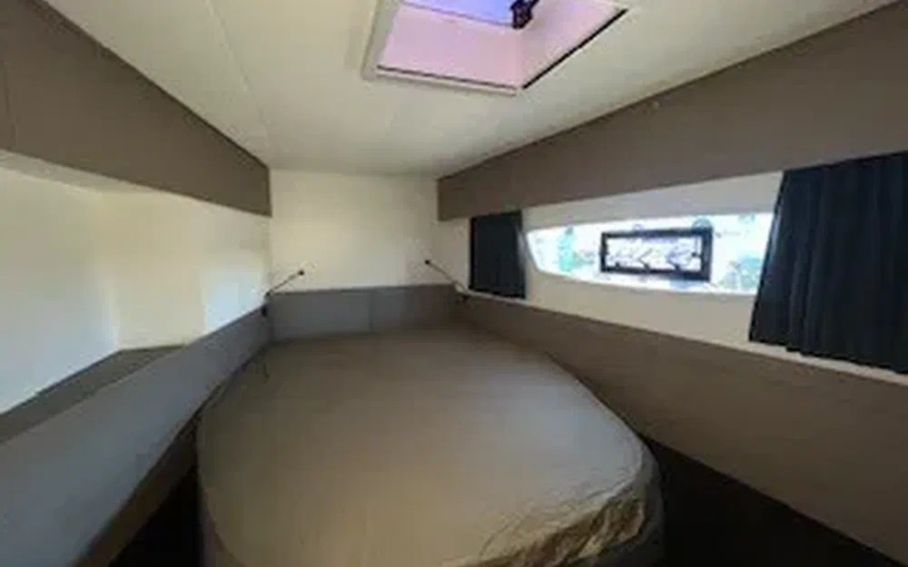 slider 20 Fountaine Pajot Elba 45