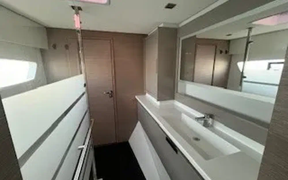 slider 27 Fountaine Pajot Elba 45