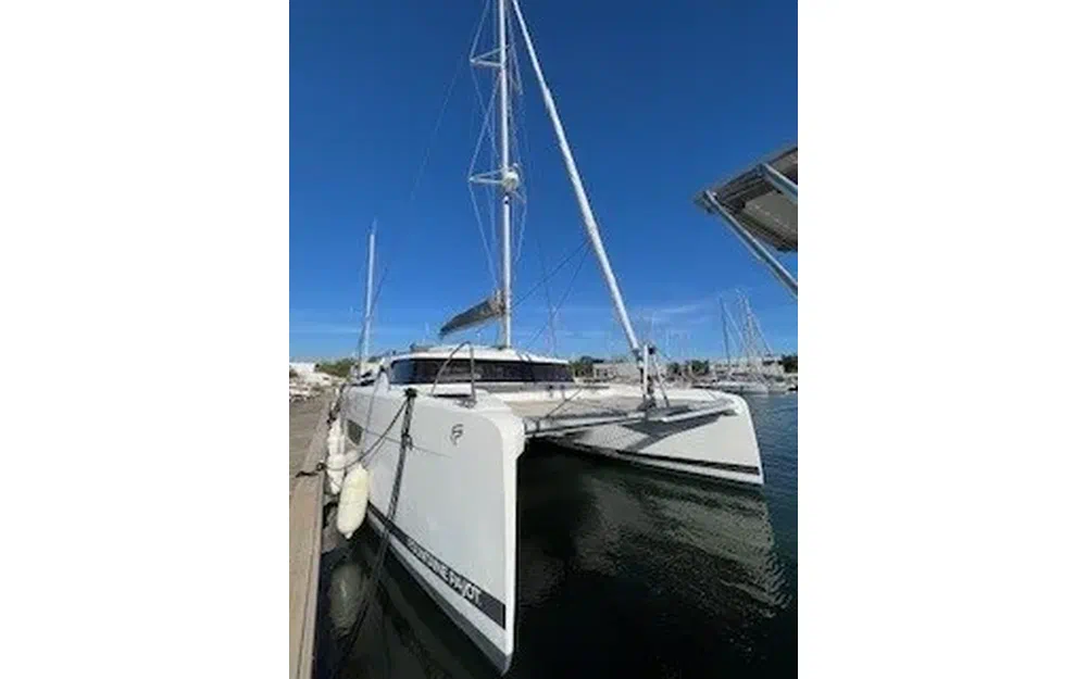 slider 34 Fountaine Pajot Elba 45