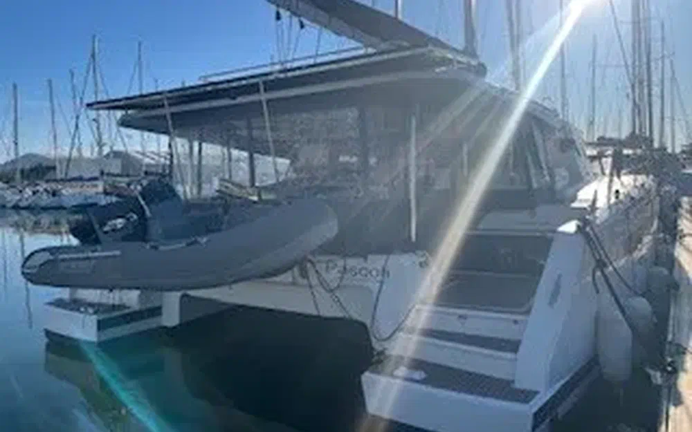 slider 8 Fountaine Pajot Elba 45