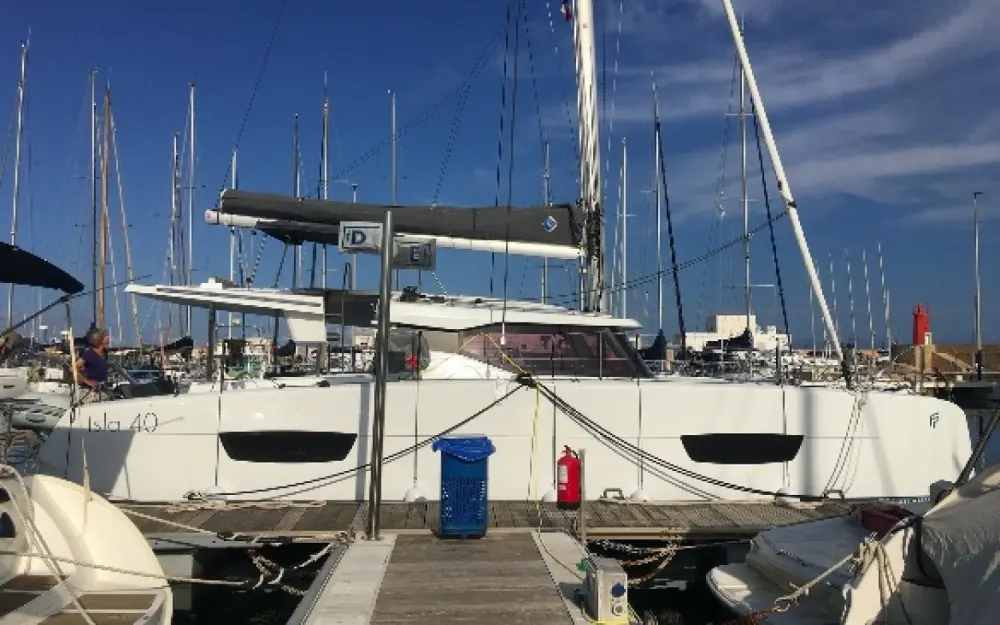 Fountaine PajotIsla 40