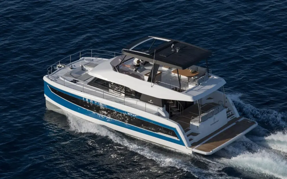 Fountaine PajotMy 6