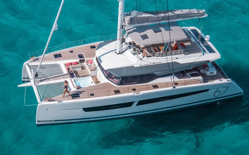 Fountaine PajotAlegria 67