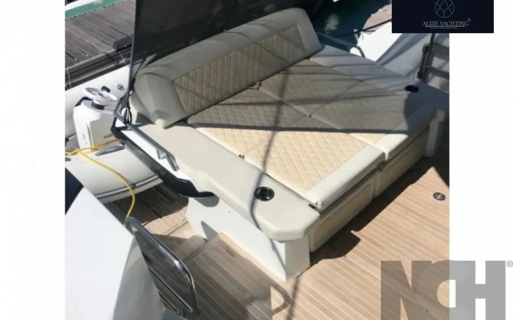 slider 7 Beneteau Gran Turismo 46