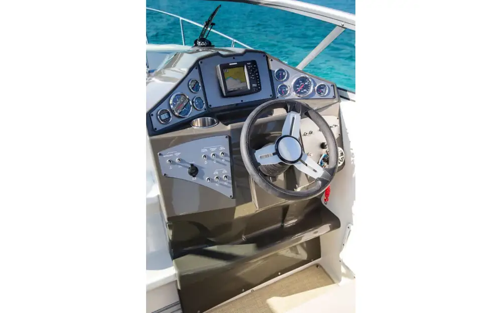 slider 8 Bayliner Cierra 8