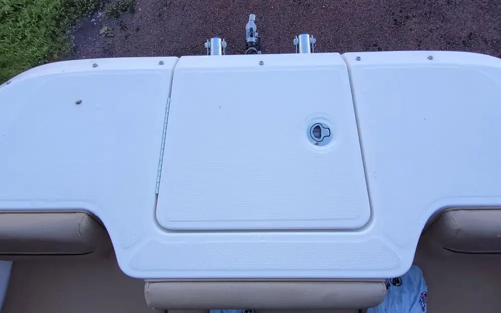slider 21 Bayliner DX 2200