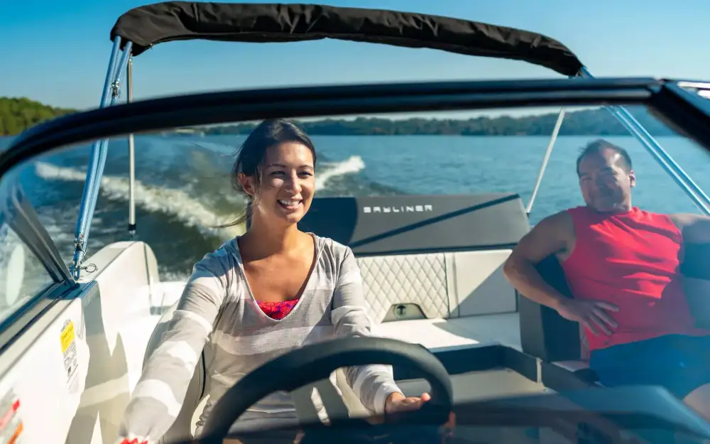 slider 15 Bayliner DX 2000