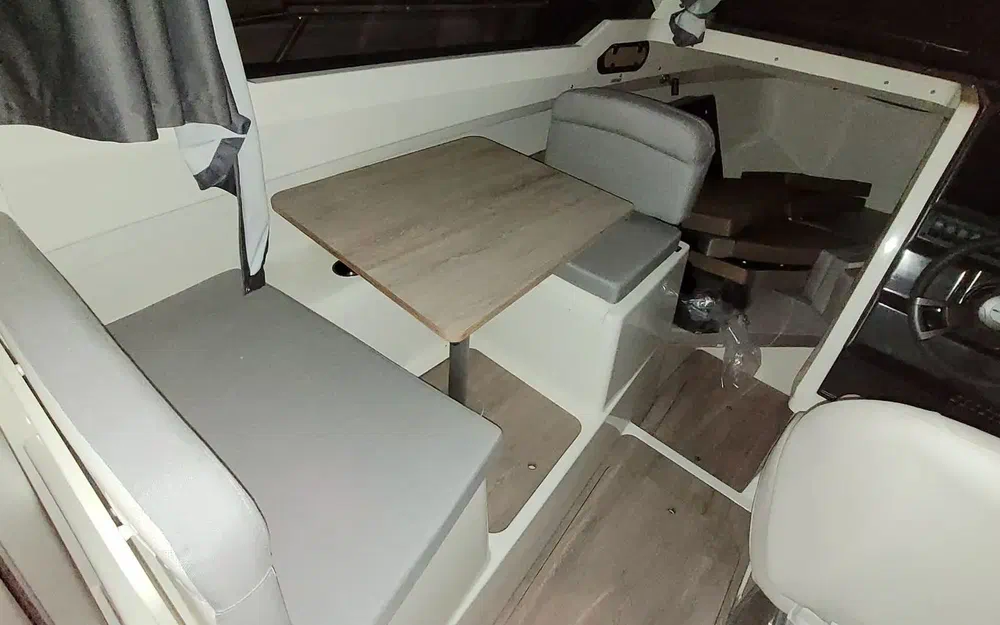 slider 11 Quicksilver 675