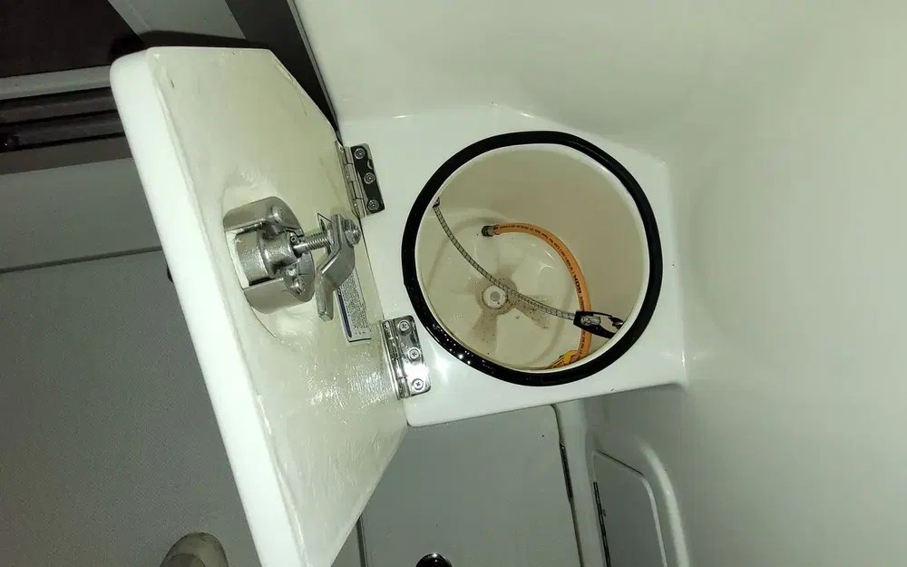 slider 22 Quicksilver 675