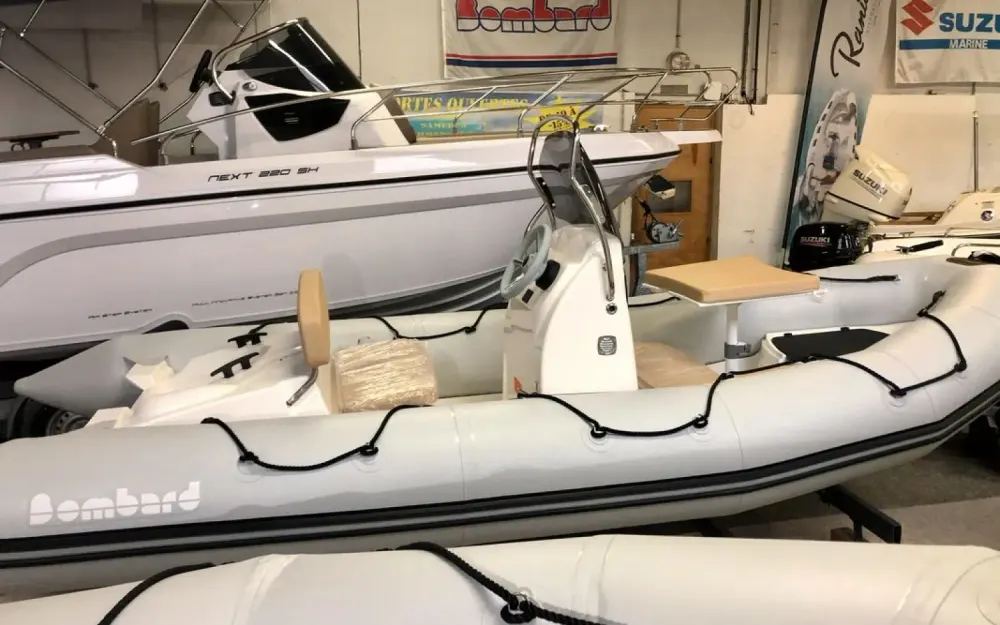 BombardSunrider 500 Pvc