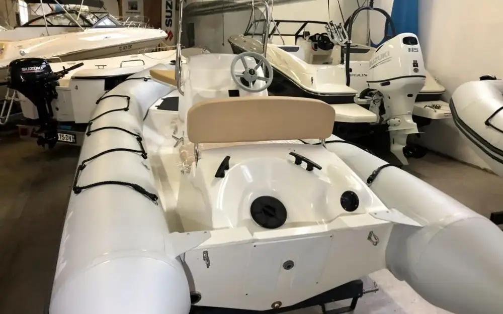 slider 4 Bombard Sunrider 500 Pvc