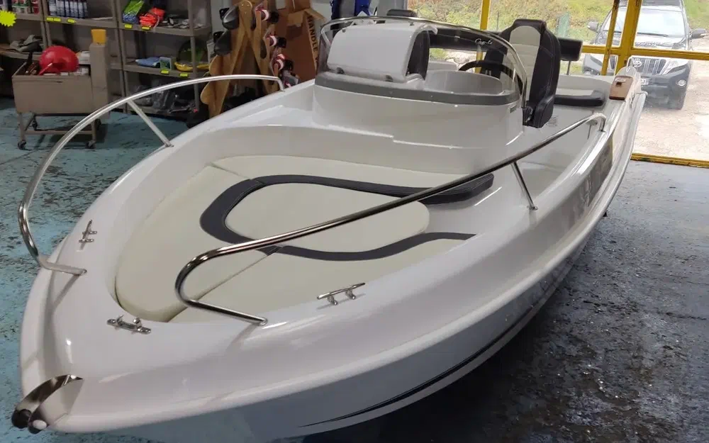 slider 12 B2 Marine Cap Ferret 522