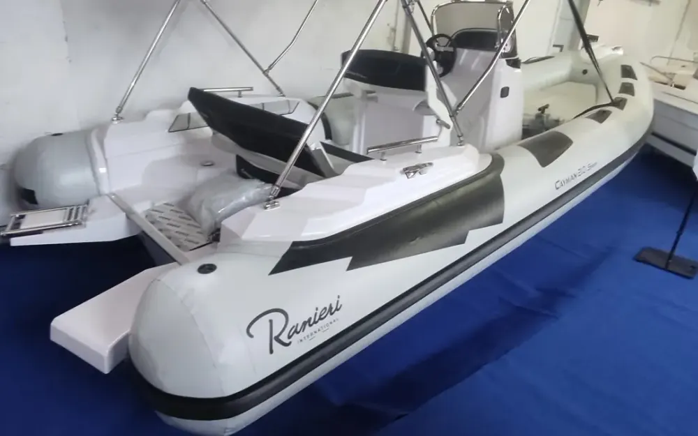 RanieriCayman 21 S